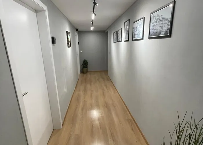Andi\'S Apartment 2